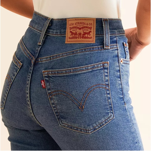 Levi’s Wedgie Straight Sz 26 - Picture 3 of 9